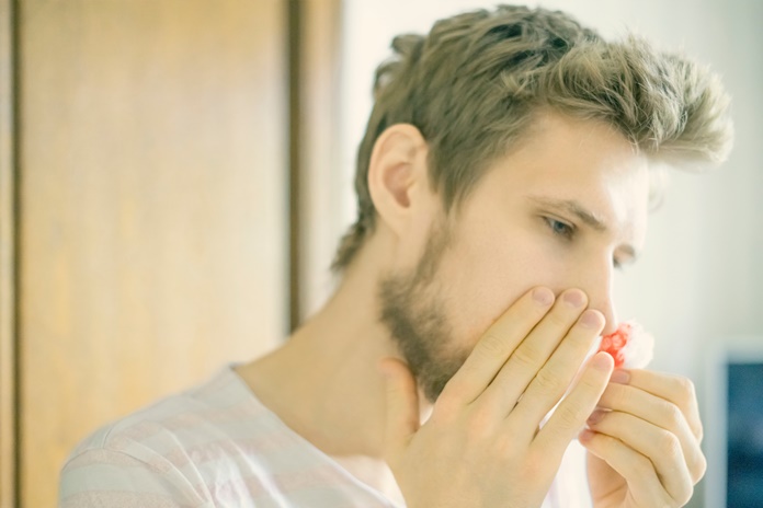Kraujavimas iš nosies vasarą itin dažnas: kaip atskirti tikrą pavojų širdžiai?