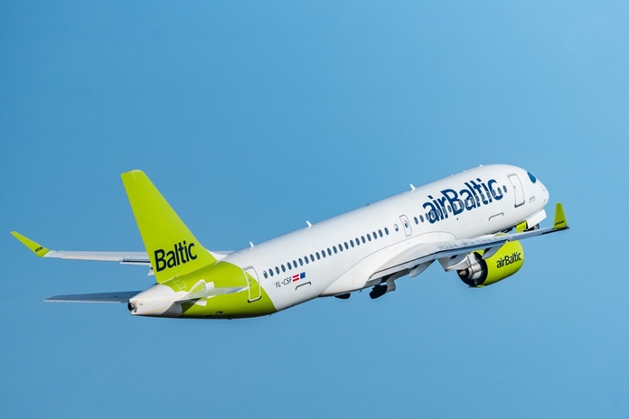 „airBaltic“ skelbia apie net 18 naujų maršrutų