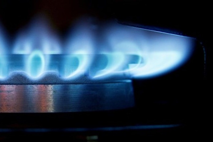 Energetikos ministras Dainius Kreivys: nuo balandžio dujų kainos galėtų mažėti bent 20 proc.