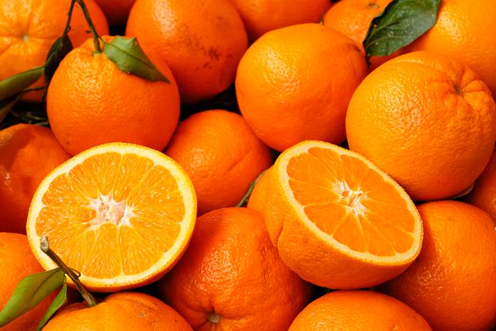 „Iki“ pataria: iš apelsinų pasigaminę atostogų Ispanijoje įkvėptas salotas, žievelių neišmeskite – padės išspręsti ne vieną problemą namuose