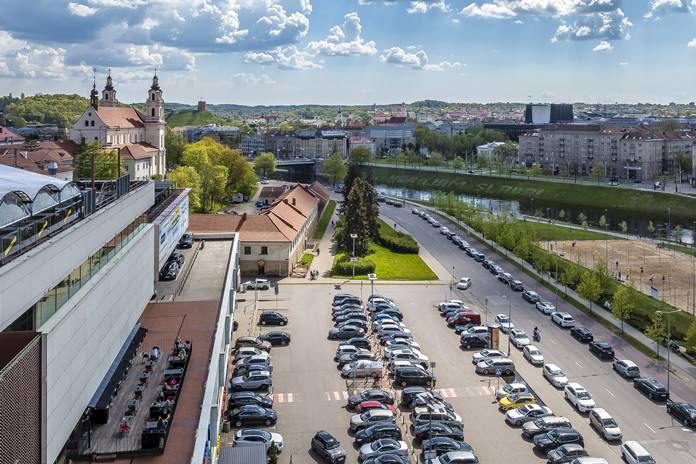 Terasų sezonas prekybos centre CUP: pasiūlos įvairovė, naujovės, lankytojų srautų rekordai